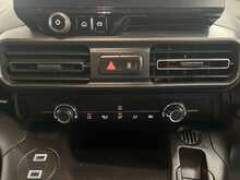 Peugeot Partner 1.5 BlueHDi 1000 Professional Standard Panel Van 5dr Diesel Manual SWB Euro 6 (s/s) (100 ps) - U2452