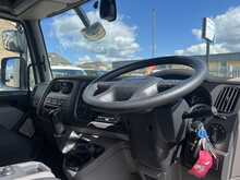 DAF LF 180 DAF LF 180 BOX/ FRIDGE EX NHS WITH TAIL-LIFT - U2457