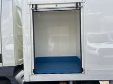 DAF LF 180 DAF LF 180 BOX/ FRIDGE EX NHS WITH TAIL-LIFT - U2457