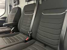 Iveco Daily 2.3D HPI 14V 35S 3520 Panel Van 5dr Diesel HiMatic MWB H2 Euro 6 (s/s) (136 ps) - U2460