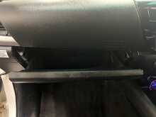 Toyota Hilux 2.4 D-4D Icon Pickup Double Cab 4dr Diesel Auto 4WD Euro 6 (s/s) (150 ps) - U2462