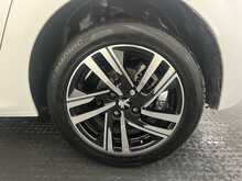 Peugeot 208 1.5 BlueHDi Allure Premium + Hatchback 5dr Diesel Manual Euro 6 (s/s) (100 ps) - U2466