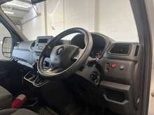 Renault Master 3.5T FWD 2.3 dCi 135 ML Business LUTON 2.3 2dr Luton Manual Diesel - U2475