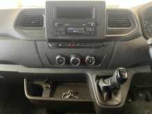 Renault Master 3.5T FWD 2.3 dCi 135 ML Business LUTON 2.3 2dr Luton Manual Diesel - U2475