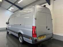 Mercedes-Benz Sprinter 2.0 315 CDI PRO Panel Van 5dr Diesel G-Tronic RWD L3 H2 Euro 6 (s/s) (150 ps) - U2478