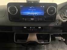 Mercedes-Benz Sprinter 2.0 315 CDI PRO Panel Van 5dr Diesel G-Tronic RWD L3 H2 Euro 6 (s/s) (150 ps) - U2478