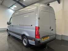 Mercedes-Benz Sprinter 2.0 315 CDI PRO Panel Van 5dr Diesel G-Tronic RWD L2 H2 Euro 6 (s/s) (150 ps) - U2480