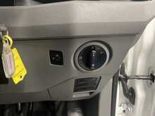 Volkswagen Crafter 2.0 TDI CR35 Startline Tipper 2dr Diesel Manual FWD MWB Euro 6 (s/s) (ETG) (140 ps) - U2484