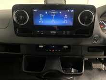 Mercedes-Benz Sprinter 2.0 315 CDI PRO Panel Van 5dr Diesel G-Tronic RWD L3 H2 Euro 6 (s/s) (150 ps) - U2490