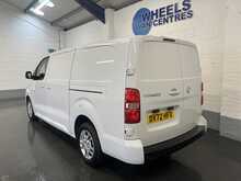 Vauxhall Vivaro 1.5 Turbo D 2900 Sportive Panel Van 6dr Diesel Manual L2 H1 Euro 6 (s/s) (100 ps) - U2491