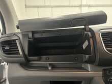 Vauxhall Vivaro 1.5 Turbo D 2900 Sportive Panel Van 6dr Diesel Manual L2 H1 Euro 6 (s/s) (100 ps) - U2491