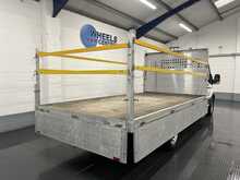 Ford Transit Transit  L4 SRW Dropside 2.0 - U2502
