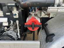 DAF CF 410 ADR FUEL TANKER 8X2 REARLIFT AND STEER 12.9 12.9 2dr Tanker Manual Diesel - U2508