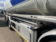 DAF CF 410 ADR FUEL TANKER 8X2 REARLIFT AND STEER 12.9 12.9 2dr Tanker Manual Diesel - U2508