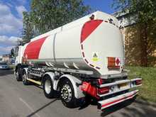 DAF CF 410 ADR FUEL TANKER 8X2 REARLIFT AND STEER 12.9 0.0 2dr Tanker Manual Diesel - U2509