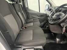 Ford Transit 2.0 350 EcoBlue HD Leader Luton Van 2dr Diesel Manual RWD L4 Euro 6 (s/s) (130 ps) 2.0 2dr Luton - U2512
