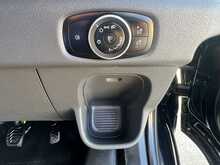 Ford Transit 2.0 350 EcoBlue Leader Curtain Side 2dr Diesel Manual FWD L4 Euro 6 (s/s) (130 ps) 2.0 2dr Curtain - U2513