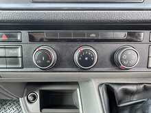 MAN TGE 2.0 3140d Luton Van 2dr Diesel Manual FWD Standard Euro 6 (s/s) (140 ps) 2.0 2dr Luton Manual Diesel - U2514