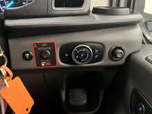 Ford Transit 2.0 350 EcoBlue HD Leader L4 DROPSIDE 2dr Diesel Manual RWD L4 Euro 6 (s/s) (DRW) (130 ps) 2.0 2dr - U2522