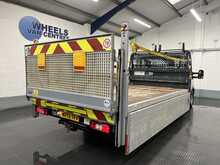 Ford Transit 2.0 350 EcoBlue HD Leader L4 DROPSIDE 2dr Diesel Manual RWD L4 Euro 6 (s/s) (DRW) (130 ps) 2.0 2dr - U2522