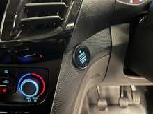 Ford Transit Connect 1.5 250 EcoBlue Limited Panel Van 5dr Diesel Manual L2 Euro 6 (s/s) (100 ps) - U2525