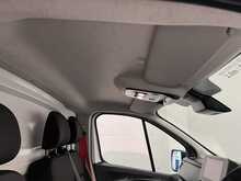 Renault Trucks Trafic 2.0 BLUEDCI 150 BHP LONG LOW LOADER RED EDITION - U2532