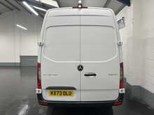 Mercedes-Benz Sprinter 2.0 315 CDI Progressive Panel Van 5dr Diesel Manual RWD L2 H2 Euro 6 (s/s) (150 ps) - U2541
