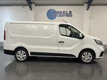 Renault Trafic 2.0 dCi Blue SL30 Extra Panel Van 5dr Diesel Manual L1 H1 Euro 6 (s/s) (130 ps) - U2544