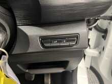 Renault Trafic 2.0 dCi Blue SL30 Extra Panel Van 5dr Diesel Manual L1 H1 Euro 6 (s/s) (130 ps) - U2544