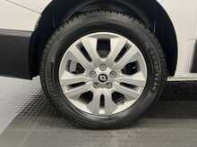 Renault Trafic 2.0 dCi Blue SL30 Extra Panel Van 5dr Diesel Manual L1 H1 Euro 6 (s/s) (130 ps) - U2544