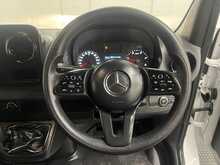 Mercedes-Benz Sprinter 2.1 314 CDI Progressive Luton van 2dr Diesel Manual RWD L3 Euro 6 (s/s) (143 ps) - U2550