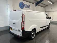 Ford Transit Custom 2.0 300 EcoBlue Leader Panel Van 5dr Diesel Manual L2 H1 Euro 6 (s/s) (130 ps) - U2553