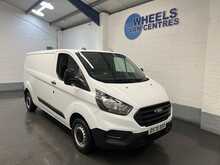 Ford Transit Custom 2.0 300 EcoBlue Leader Panel Van 5dr Diesel Manual L2 H1 Euro 6 (s/s) (130 ps) - U2553