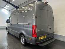 Mercedes-Benz Sprinter 2.0 315 CDI PRO Panel Van 5dr Diesel G-Tronic RWD L2 H2 Euro 6 (s/s) (150 ps) - U2564