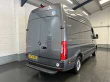 Mercedes-Benz Sprinter 2.0 315 CDI PRO Panel Van 5dr Diesel G-Tronic RWD L2 H2 Euro 6 (s/s) (150 ps) - U2564