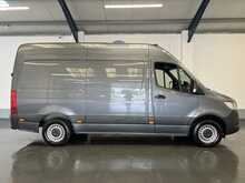 Mercedes-Benz Sprinter 2.0 315 CDI PRO Panel Van 5dr Diesel G-Tronic RWD L2 H2 Euro 6 (s/s) (150 ps) - U2564