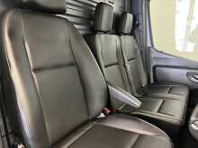 Mercedes-Benz Sprinter 2.0 315 CDI PRO Panel Van 5dr Diesel G-Tronic RWD L2 H2 Euro 6 (s/s) (150 ps) - U2564