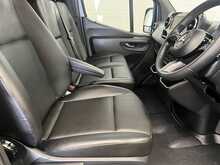 Mercedes-Benz Sprinter 2.0 315 CDI PRO Panel Van 5dr Diesel G-Tronic RWD L2 H2 Euro 6 (s/s) (150 ps) - U2564