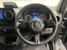 Mercedes-Benz Sprinter 2.0 315 CDI PRO Panel Van 5dr Diesel G-Tronic RWD L2 H2 Euro 6 (s/s) (150 ps) - U2564