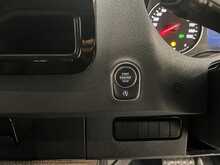 Mercedes-Benz Sprinter 2.0 315 CDI PRO Panel Van 5dr Diesel G-Tronic RWD L2 H2 Euro 6 (s/s) (150 ps) - U2564