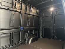 Mercedes-Benz Sprinter 2.0 315 CDI PRO Panel Van 5dr Diesel G-Tronic RWD L2 H2 Euro 6 (s/s) (150 ps) - U2564