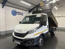 Iveco Daily 2.3D HPI 14V 35C 3000 Tipper 2dr Diesel Manual SWB Euro 6 (s/s) (DRW) (136 ps) 2.3 4dr Tipper Manual - U2565