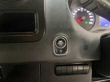 Mercedes-Benz Sprinter 2.0 315 CDI Progressive Panel Van 5dr Diesel Manual RWD L3 H2 Euro 6 (s/s) (150 ps) - U2566