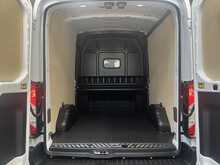 Ford Transit 2.0 350 EcoBlue Trend Crew Van Double Cab 5dr Diesel Manual L3 H2 Euro 6 (s/s) (130 ps) - U2567