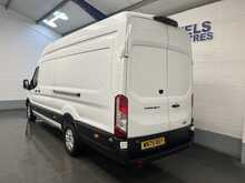 Ford Transit 2.0 350 EcoBlue Limited Panel Van 5dr Diesel Manual RWD L4 H3 Euro 6 (s/s) (165 ps) - U2570