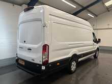 Ford Transit 2.0 350 EcoBlue Limited Panel Van 5dr Diesel Manual RWD L4 H3 Euro 6 (s/s) (165 ps) - U2570