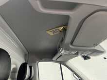 Volkswagen Crafter Single cab 2dr Euro 6 tipper Crafter Single cab 2dr Euro 6 tipper 2.0 Tipper Manual Diesel - U2574