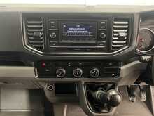 Volkswagen Crafter Single cab 2dr Euro 6 tipper Crafter Single cab 2dr Euro 6 tipper 2.0 Tipper Manual Diesel - U2574