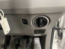 Volkswagen Crafter Single cab 2dr Euro 6 tipper Crafter Single cab 2dr Euro 6 tipper 2.0 Tipper Manual Diesel - U2574