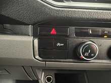 Volkswagen Crafter Single cab 2dr Euro 6 tipper Crafter Single cab 2dr Euro 6 tipper 2.0 Tipper Manual Diesel - U2574